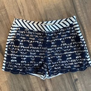 BNWT Blu Pepper navy stripe shorts